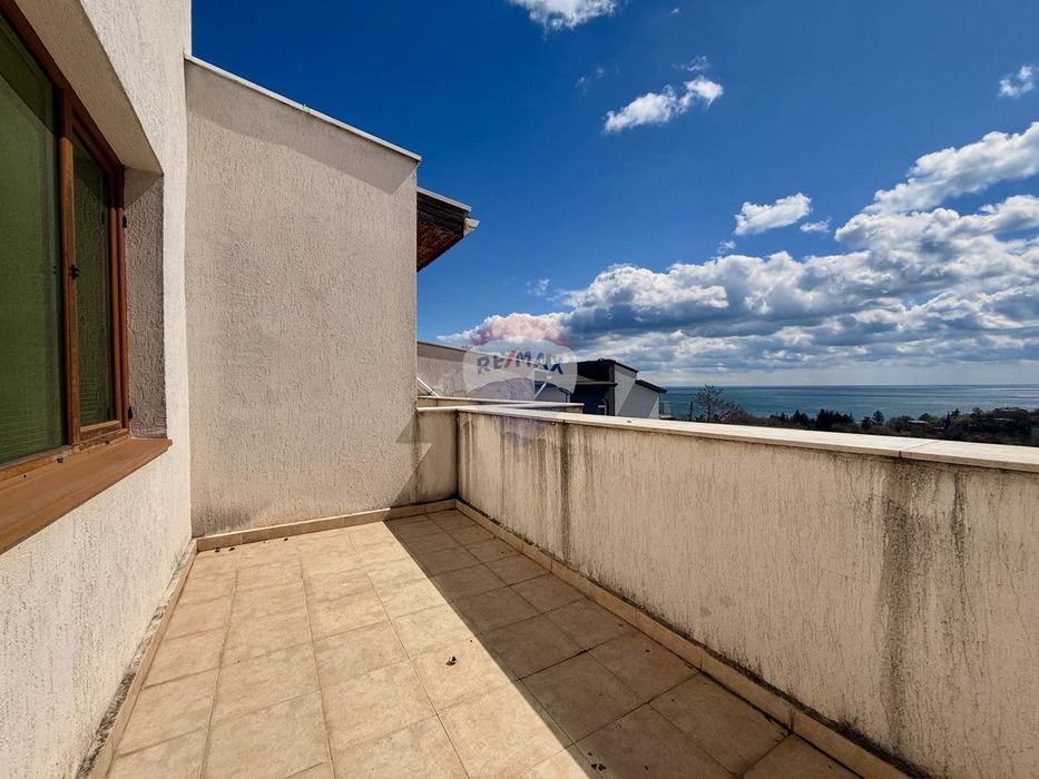 Продава се Тристаен апартамент в Балчик - 127 кв.м за 562 €/кв.м - Снимка #10