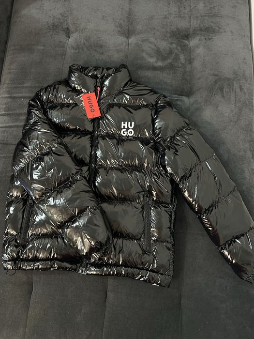 Geacă puffer HUGO lucioasă neagră XXL– model premium iarnă – 320 lei