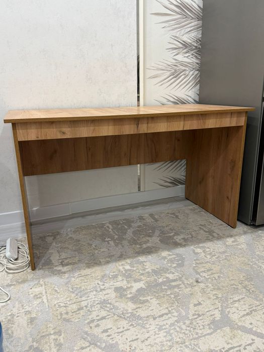 Офисный стол сатылады  новый