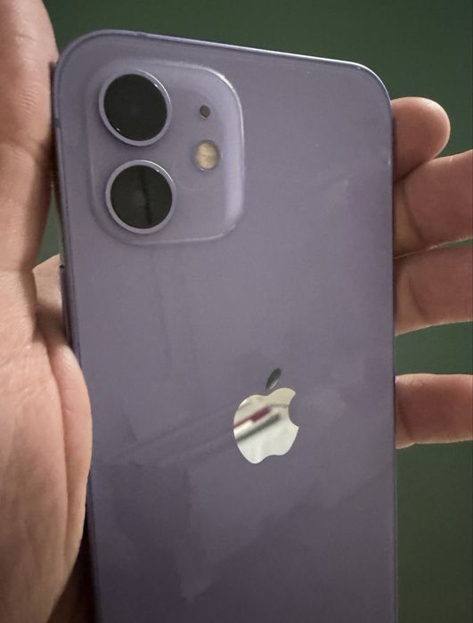 Айфон iPhone 12 128gb в идеале