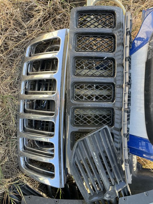 Радиаторни решетки за Крайслер Jeep