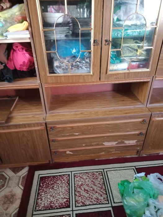 Б/у мебель чисто дерево