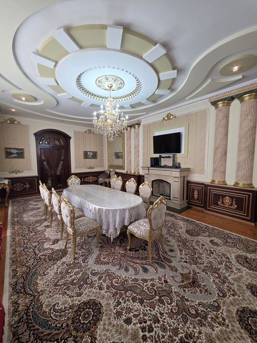 Дурмон махалласида 11 хона 14 сотихли  евроуй сотилади.