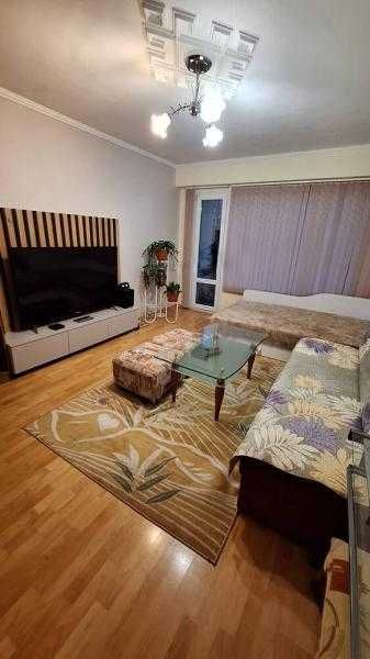 Тристаен апартамент в ж.к. Изгрев