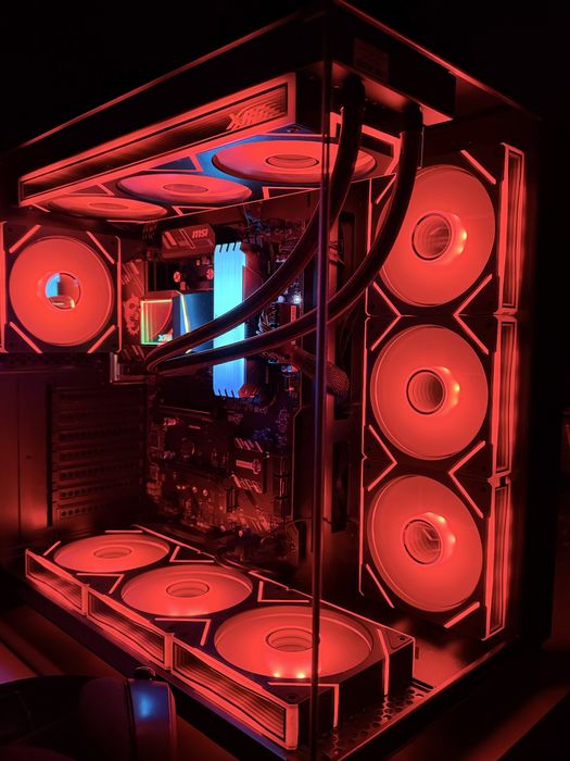Gaming computer / Ryzen 9 5900XT / 32GB DDR4 RGB / 1TB M.2 / GTX 1050
