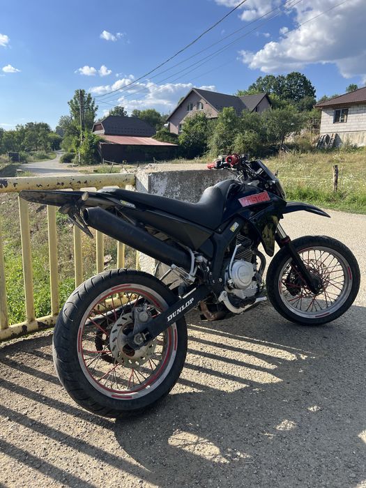Yamaha XT 125 4t
