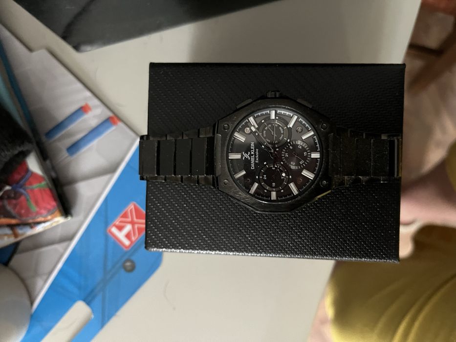 Продам мужские наручные часы