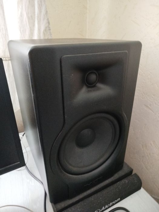 Мпниторни тонколони M-Audio bx8
