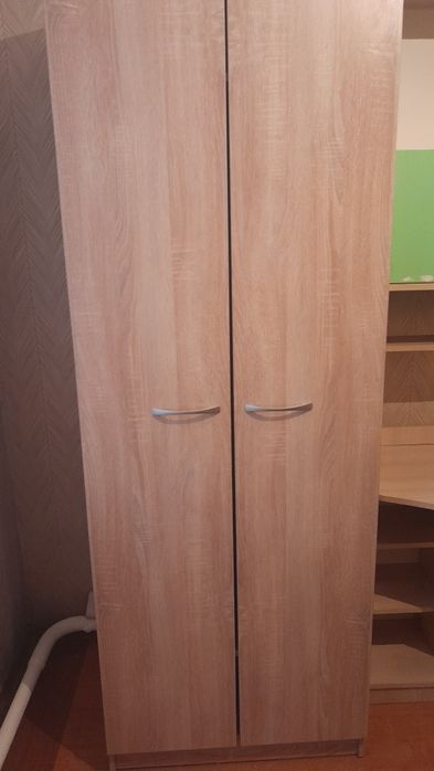 Шкаф двухдвернный