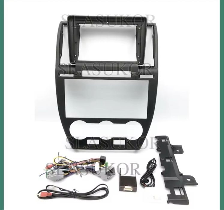 Рамка за мултимедия Land Rover Freelander 2