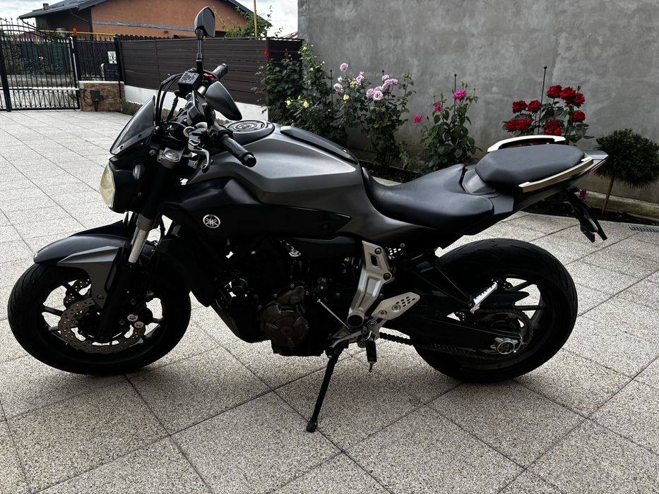 Motocicleta Yamaha MT-07