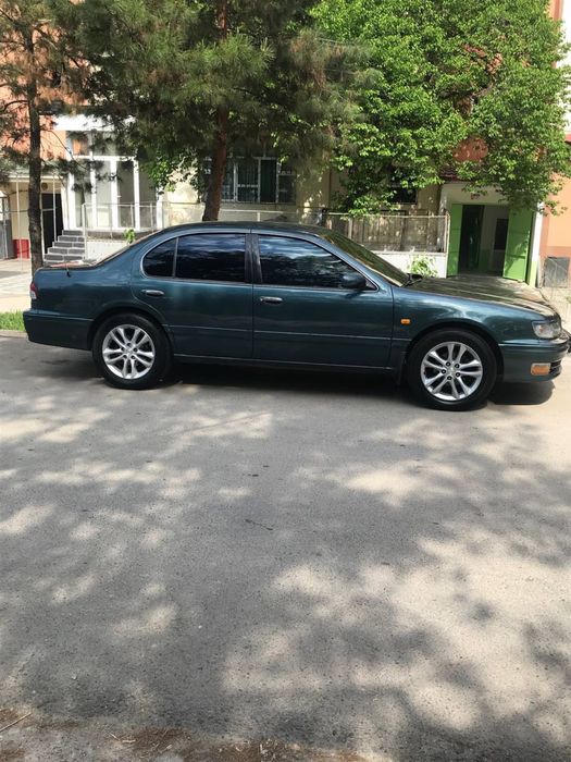 Nissan Maxima sotiladi
