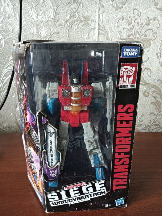 «Фигурки Transformers оригинал Takara Tomy/Hasbro, состояние хорошее,