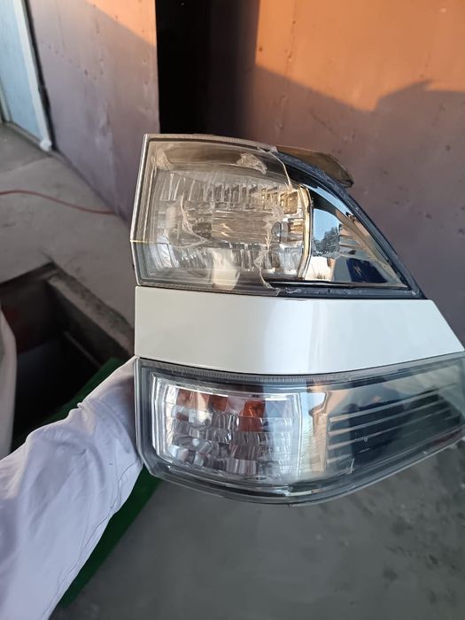 задний фар Веллфаир