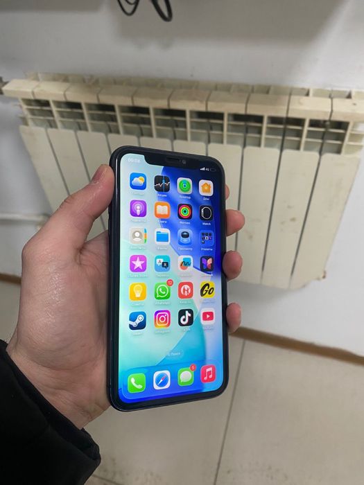 Продам айфон 11 128gb