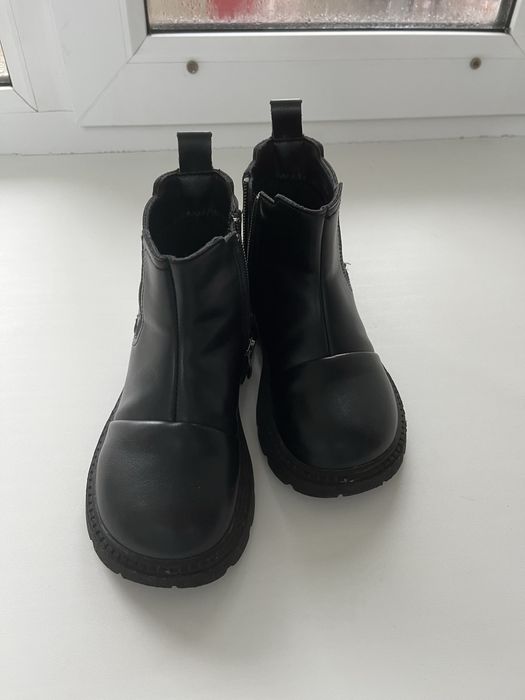 Продам сапоги детские 28 размер