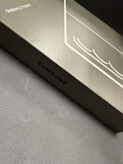 Samsung Galaxy Z Fold 7 5G 12/256Gb / нов