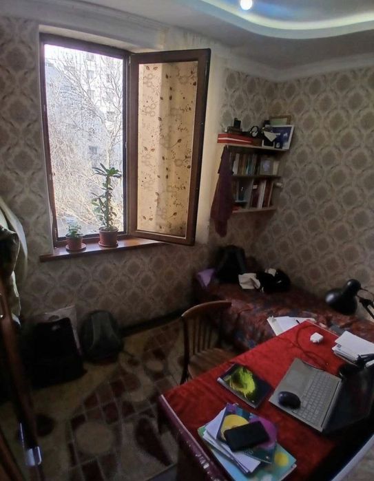 Продаётся на Хумаюне 2ком