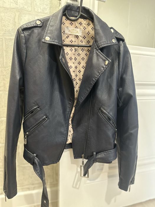 Продам кожунную куртку