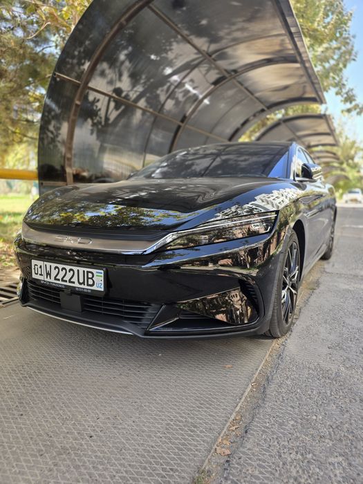 BYD Han dual motor 2023 йил чисто электро
Юргани 62000 км 
0–100 км/со