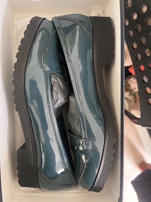 Срочно!Туфли, лоферы женские новые