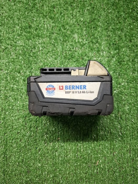 Зарядно и батерия на Berner съвместими с Milwaukee