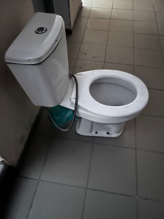 Унитаз простой рабочий