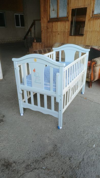 Продам манеж детский