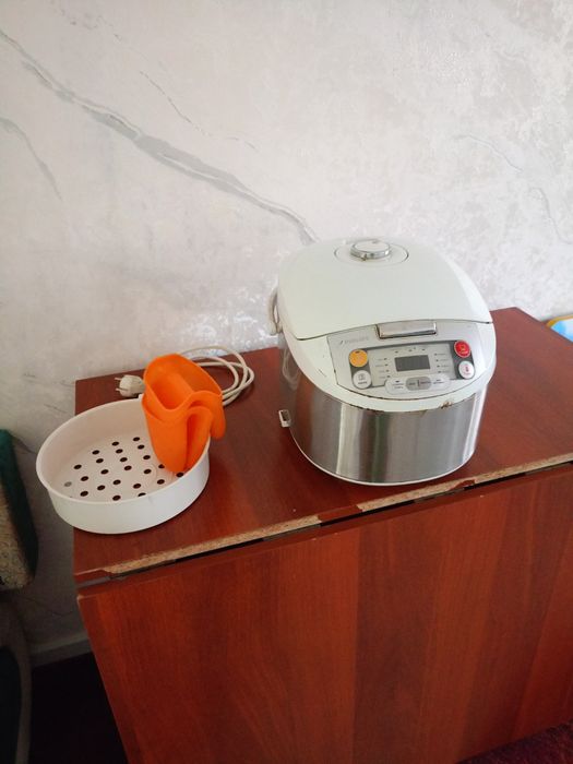 Мультиварка Philips