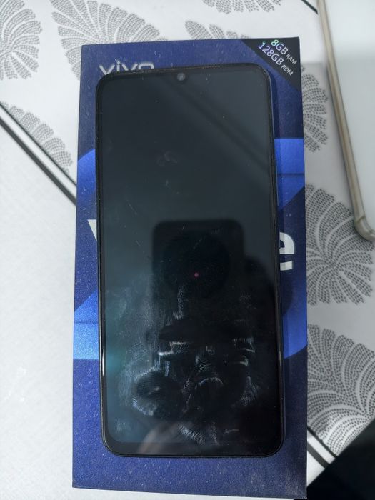 Продаем телефон  VIVO 23e