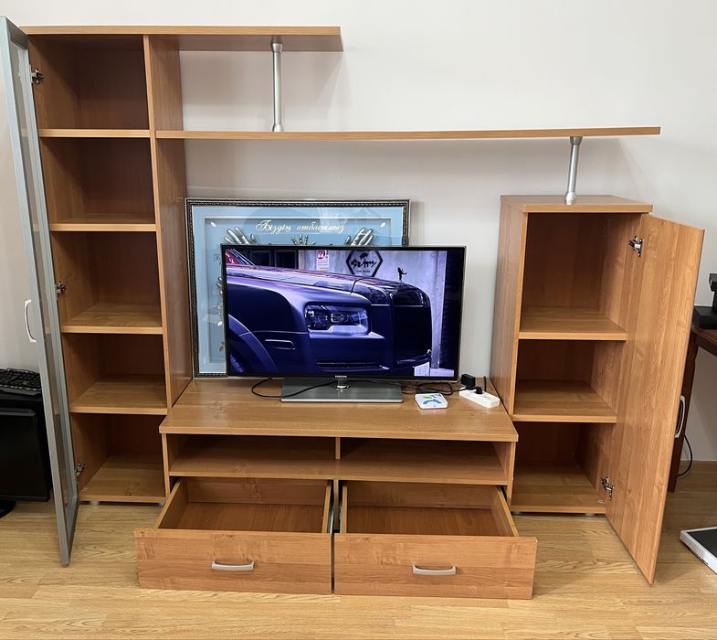 Шкаф под телевизор !!!