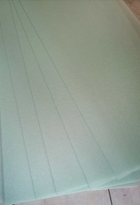 Подложка за ламинат за подово отопление. Подложка за винилова настилка