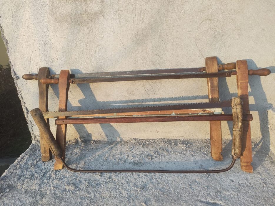 3 buca Fierăstrău vechi