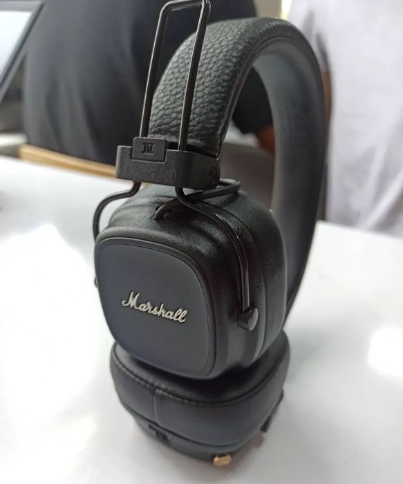 Наушники Marshsl major 4
