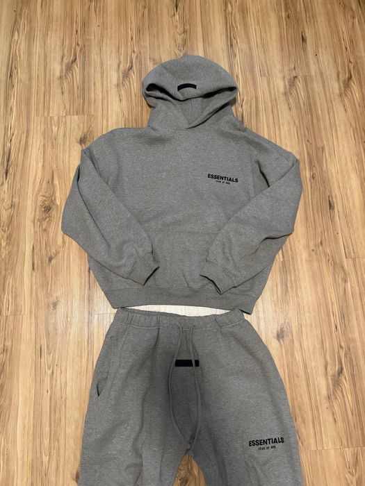 НОВ essentials tracksuit gray
