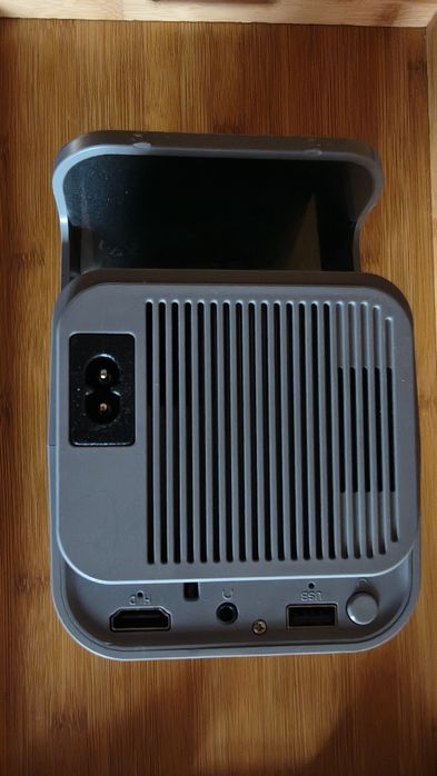 Videoproiector portabil LED - Magcubic