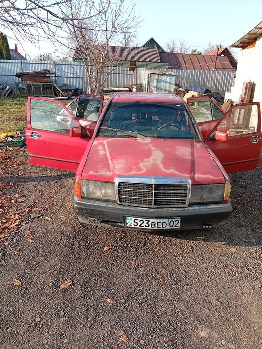 Мерседес бенз 190