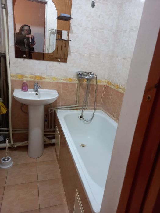 Квартира часовой, ночь универсам