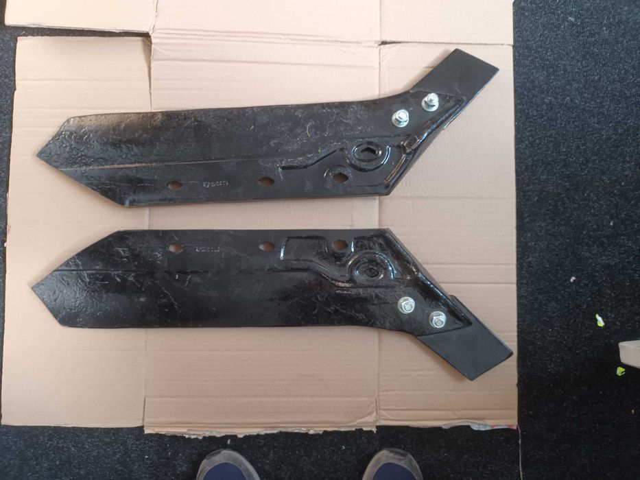 Cutit cu dalta pentru plug reversibil Kuhn Huard