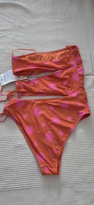 Costum de baie Zara,marimea Xs,nou,cu eticheta
