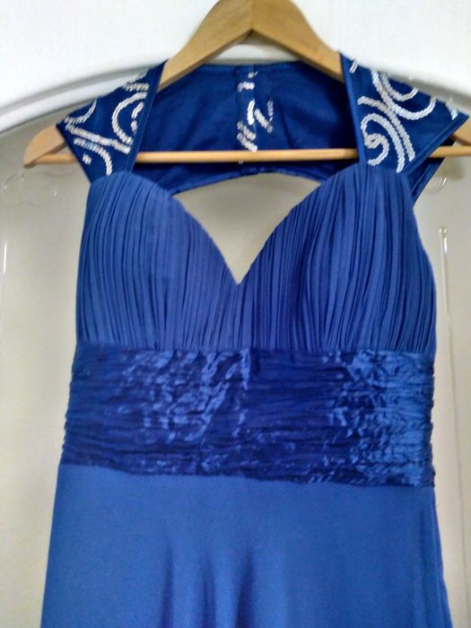 Платье вечернее элегантное