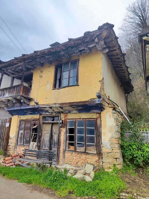 Продава се Къща в с. Скандалото, Област Ловеч - 191 кв.м за 107 €/кв.м - Снимка #2