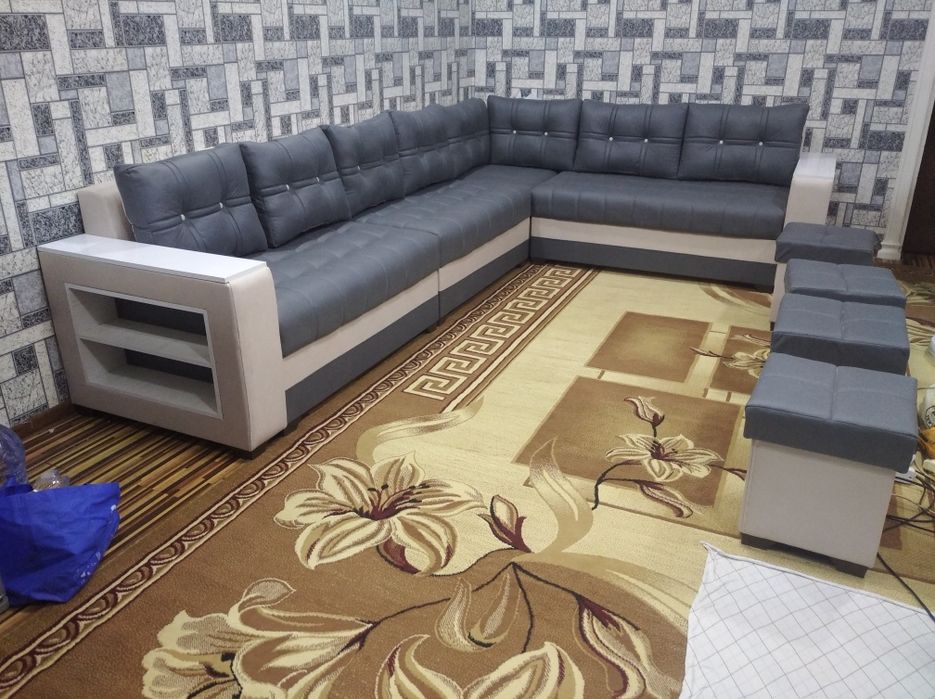 Gostinoy ugalok noviy