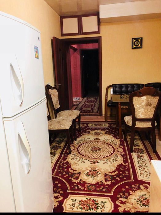 Продам 2-комнатную квартиру, 63 м², 2/9, Мирзо-Улугбекский район