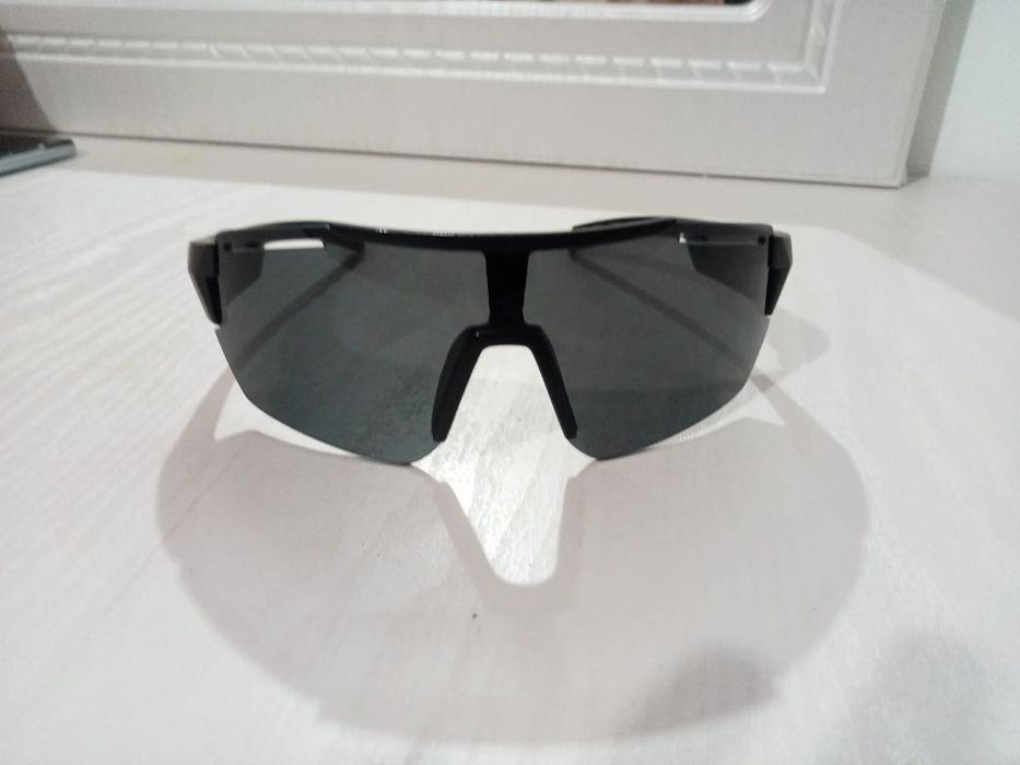 Велоспорттық очки сатылады