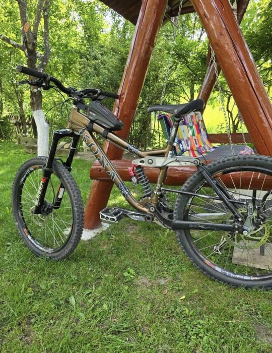 Kona Stinky Deluxe 7005