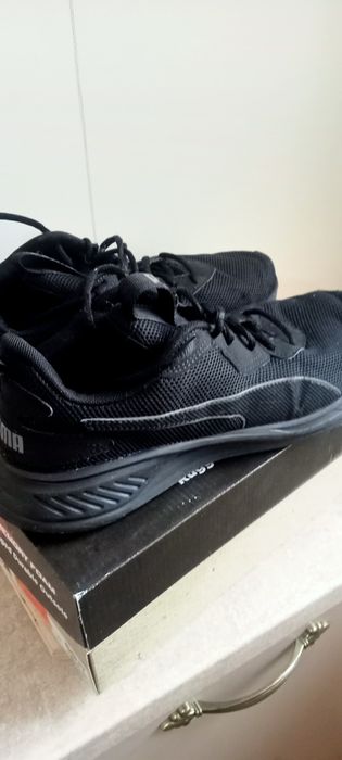 Adidași Puma originali 41