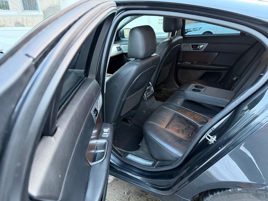 Jaguar XF 2014  2.2 Diesel