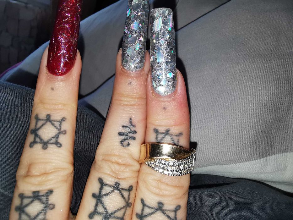 Inel masiv placat cu aur 24ct,cu pietre cubic zirconia