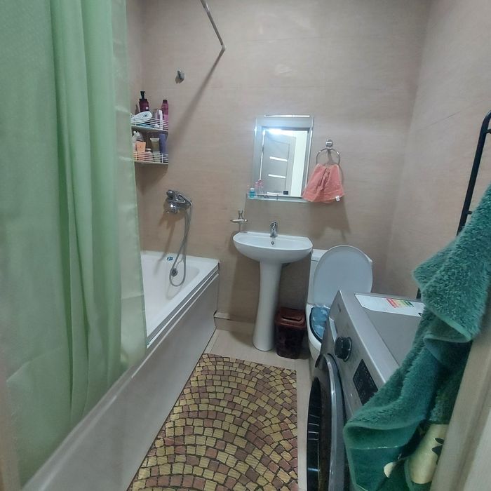 Продажа сергили янги чоштепа метрони биринчи бекатига якин 1хоналик